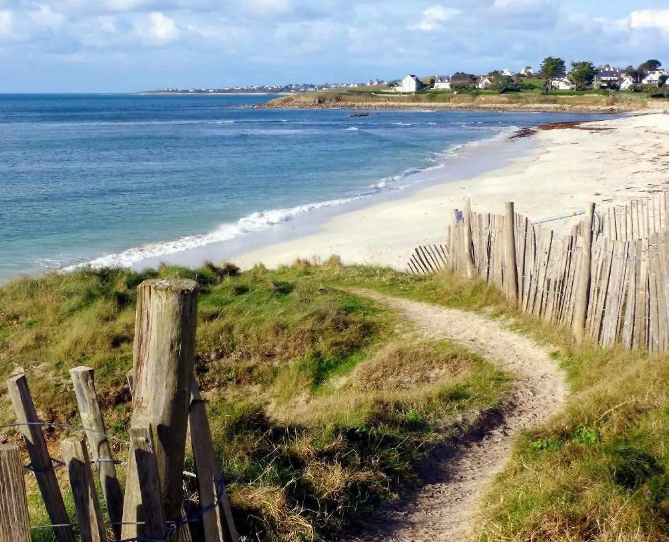 Gite Les Hirondelles Plouhinec  Appartement Plouhinec (Finistere)